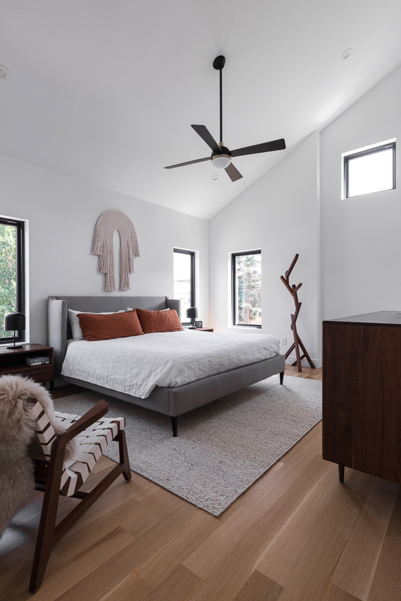 43rd Residence - photo 8